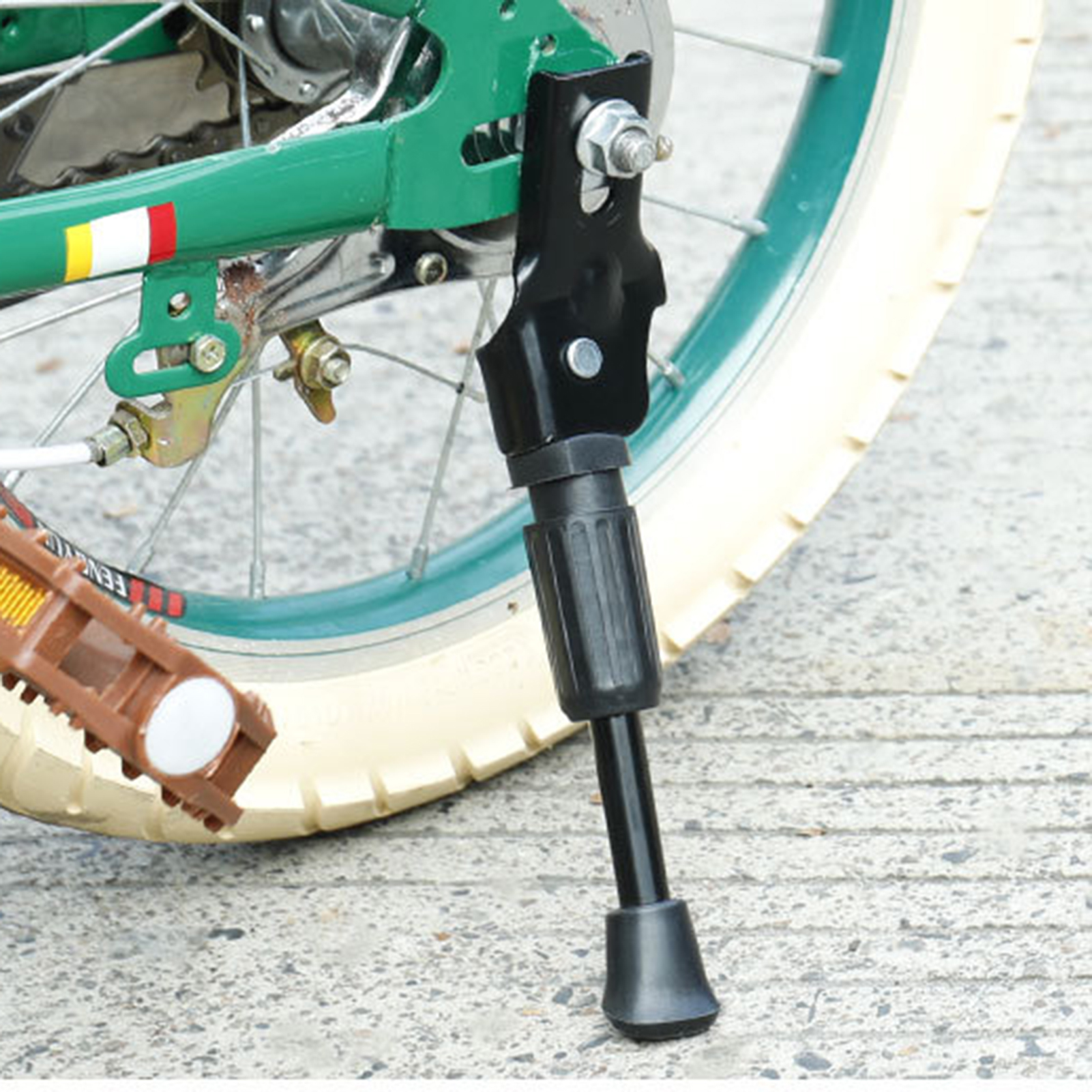 Bicycle Footrests Bike Kicksta - Mountain Biking For Kids recensie en prijs